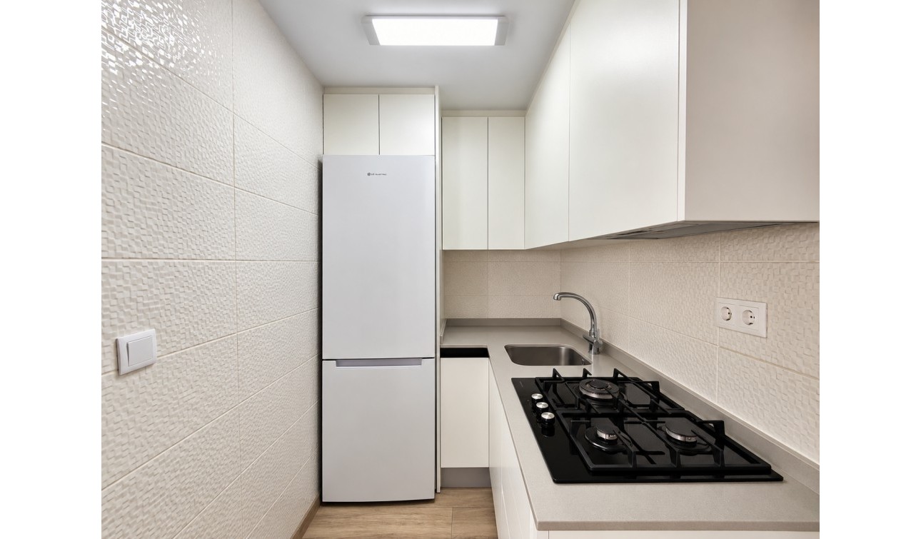 Reventa - Apartamento / Piso - Torrevieja - La Mata