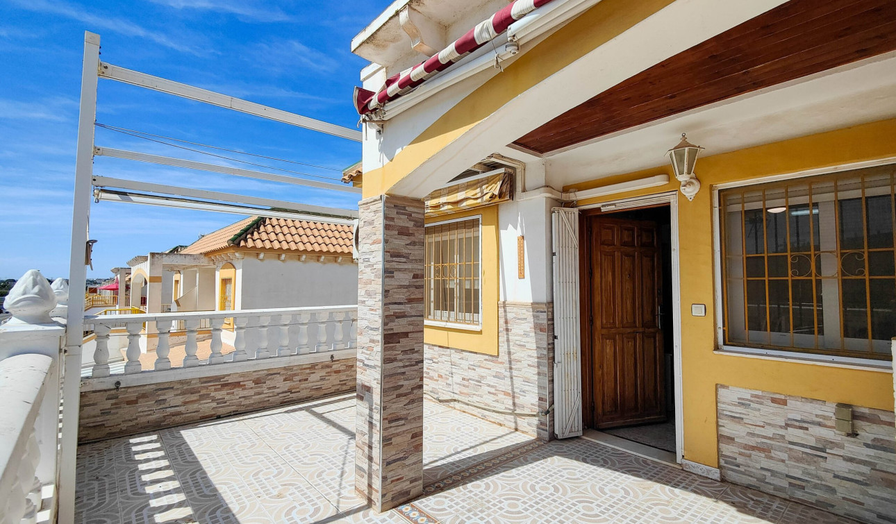 Reventa - Apartamento / Piso - Torrevieja - La Siesta - El Chaparral - San Luis