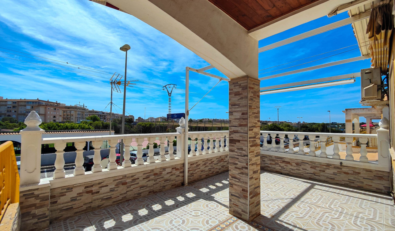 Reventa - Apartamento / Piso - Torrevieja - La Siesta - El Chaparral - San Luis