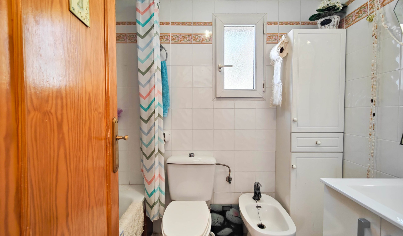 Reventa - Apartamento / Piso - Torrevieja - La Siesta - El Chaparral - San Luis