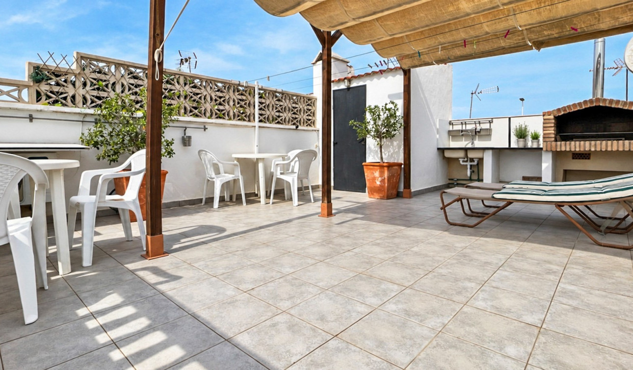 Reventa - Apartamento / Piso - Torrevieja - La Siesta - El Salado -  Torreta
