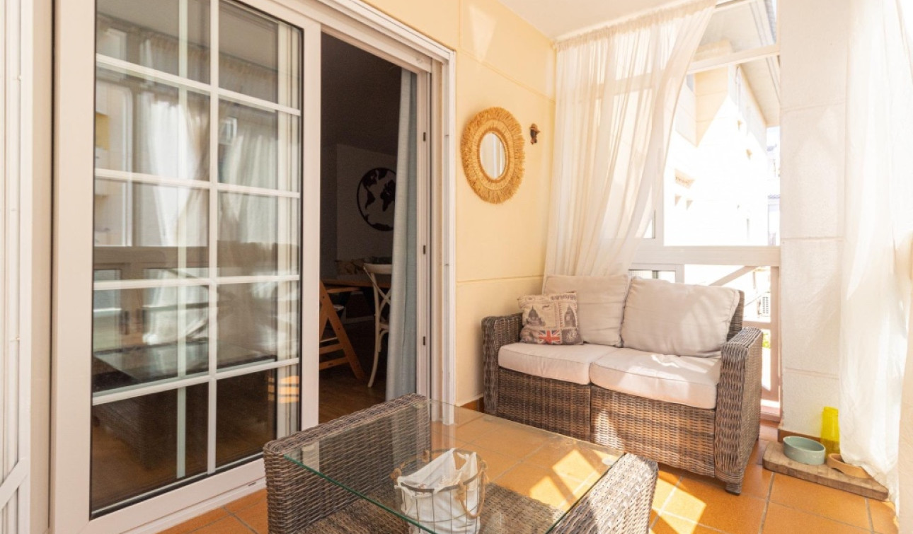 Reventa - Apartamento / Piso - Torrevieja - La Veleta