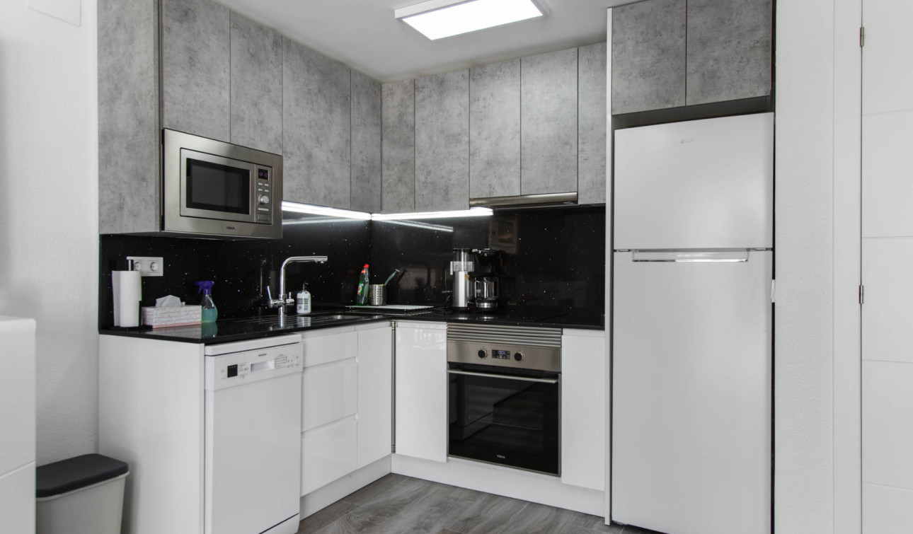 Reventa - Apartamento / Piso - Torrevieja - Lago Jardin