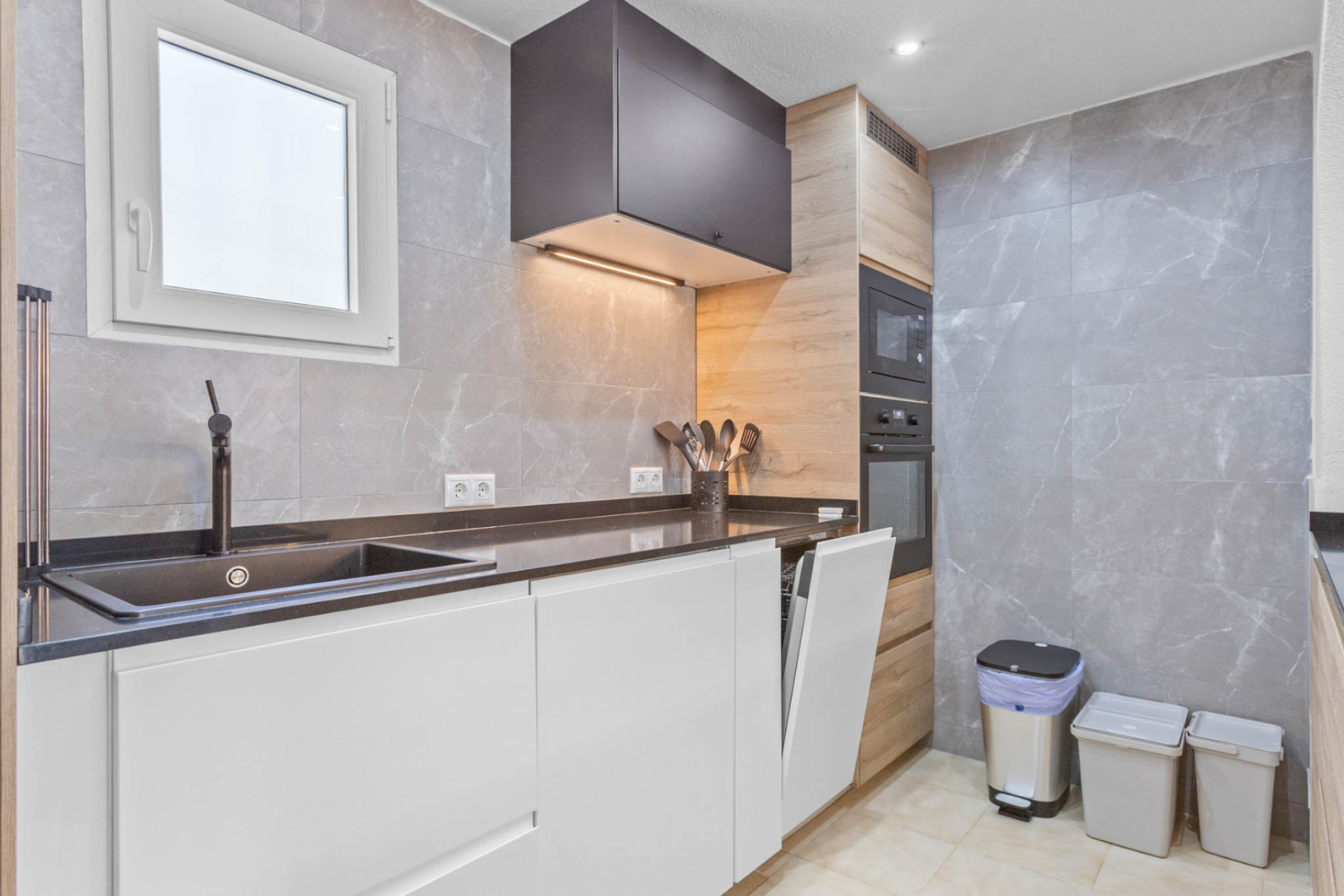 Reventa - Apartamento / Piso - Torrevieja - Lago Jardin