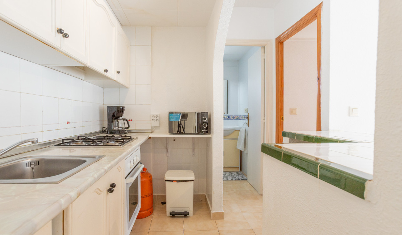 Reventa - Apartamento / Piso - Torrevieja - Lago Jardin