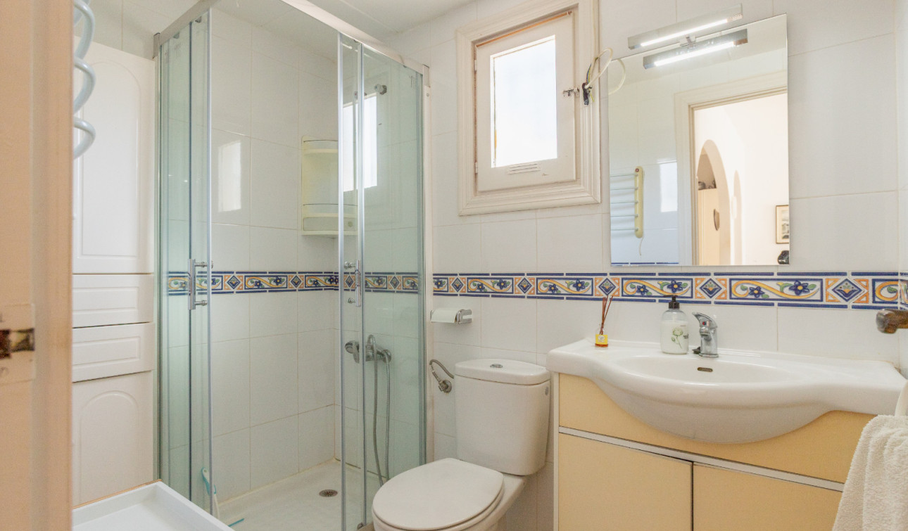 Reventa - Apartamento / Piso - Torrevieja - Lago Jardin