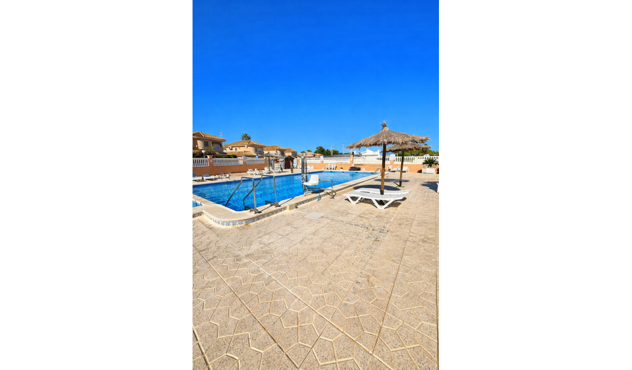 Reventa - Apartamento / Piso - Torrevieja - Los Altos
