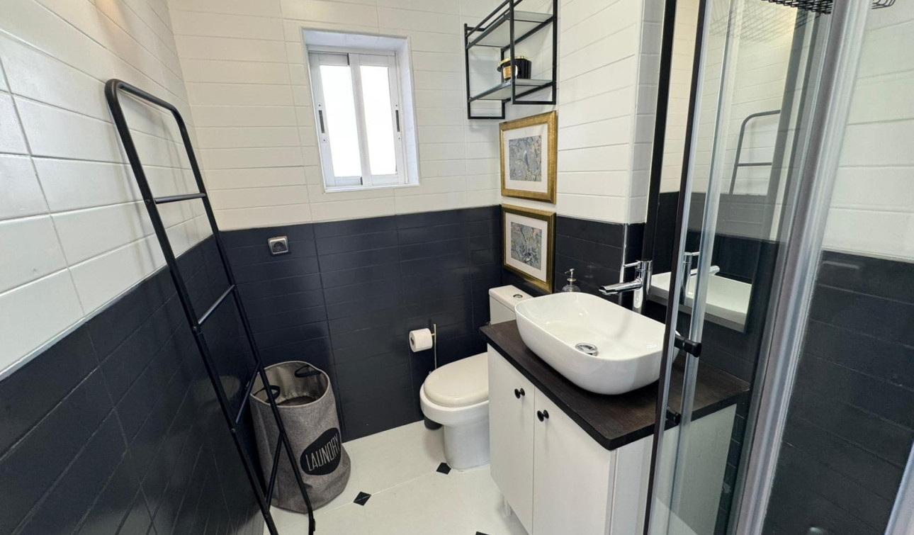 Reventa - Apartamento / Piso - Torrevieja - Los Altos