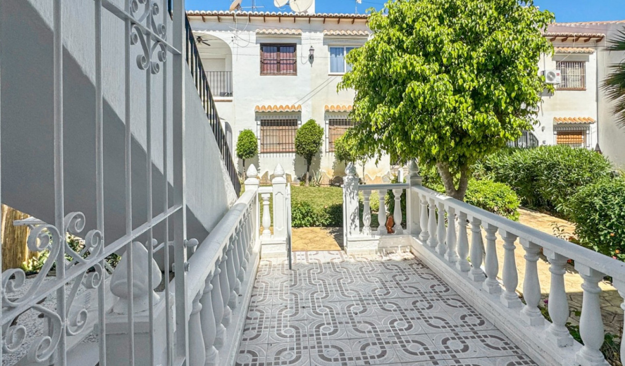Reventa - Apartamento / Piso - Torrevieja - Los Balcones - Los Altos del Edén