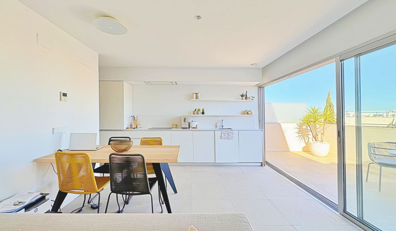 Reventa - Apartamento / Piso - Torrevieja - Los Balcones