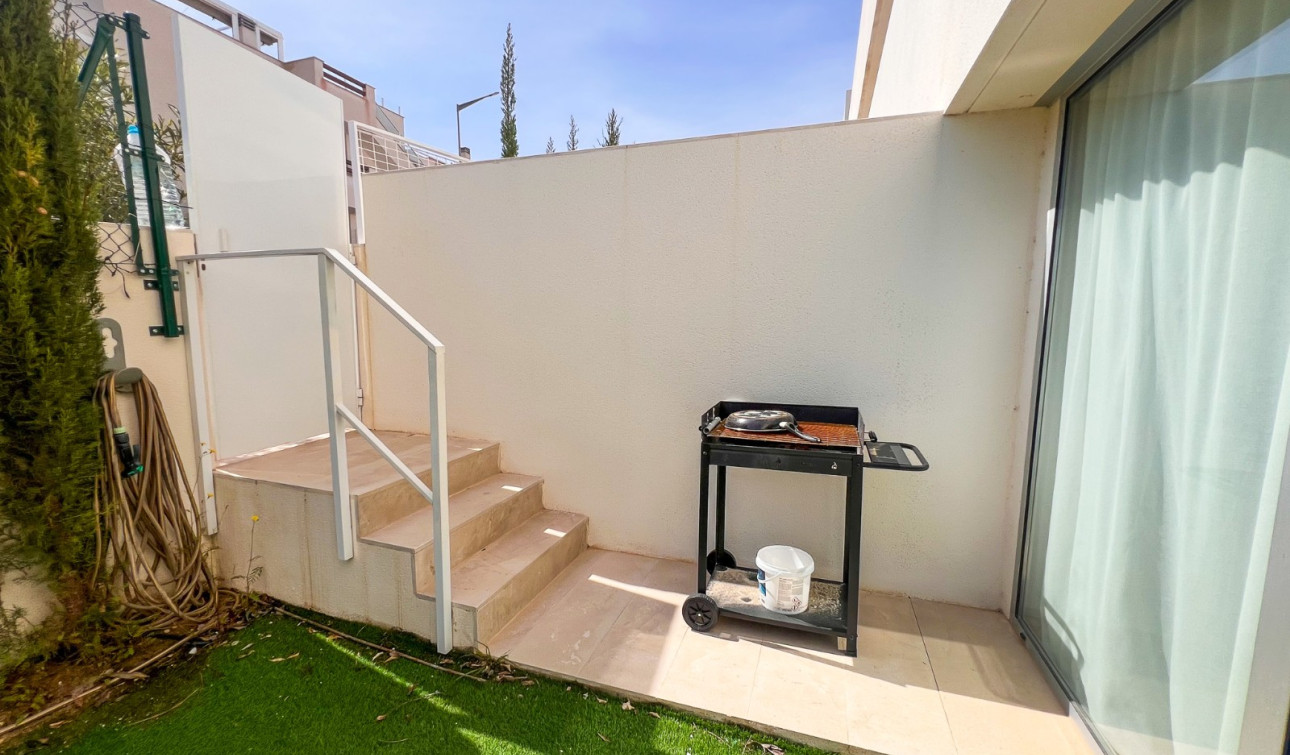 Reventa - Apartamento / Piso - Torrevieja - Los Balcones
