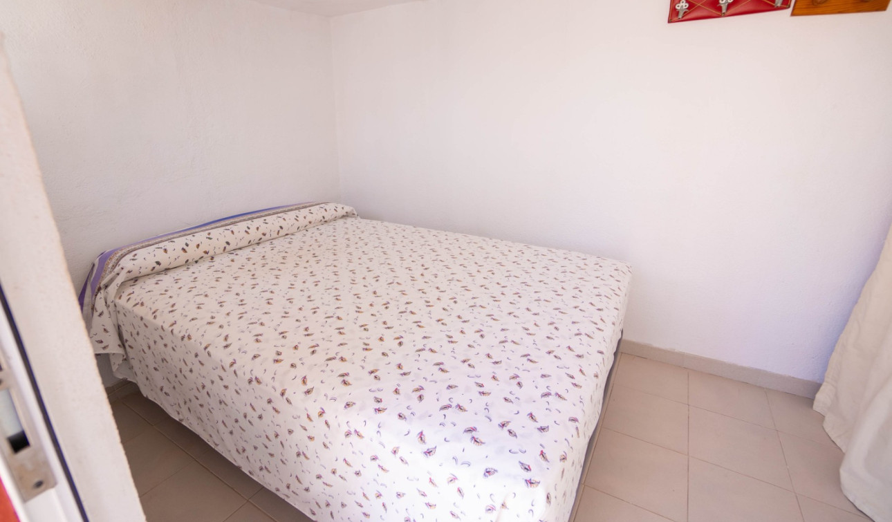 Reventa - Apartamento / Piso - Torrevieja - Los Balcones