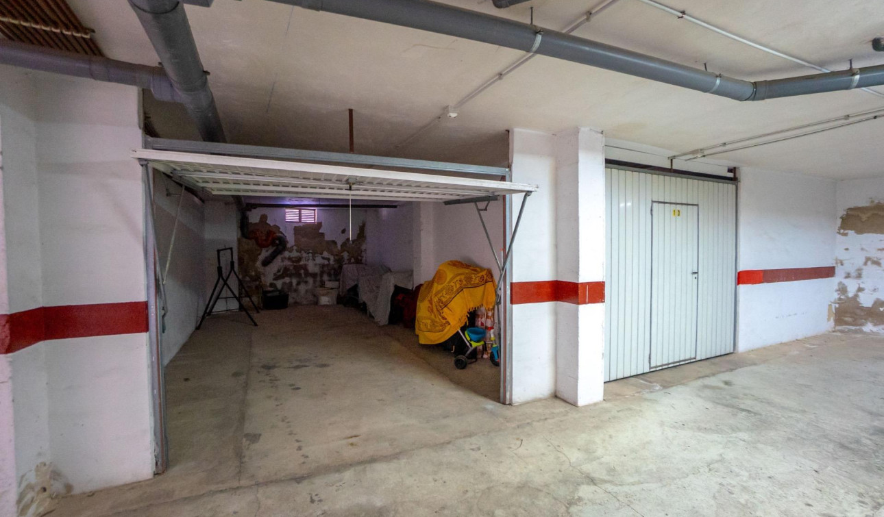 Reventa - Apartamento / Piso - Torrevieja - Playa de los locos