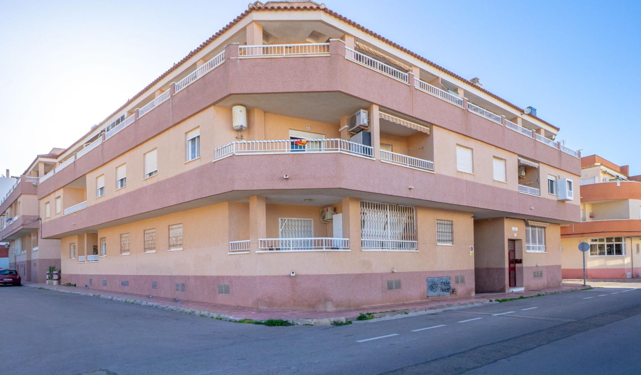 Reventa - Apartamento / Piso - Torrevieja - Playa de los locos