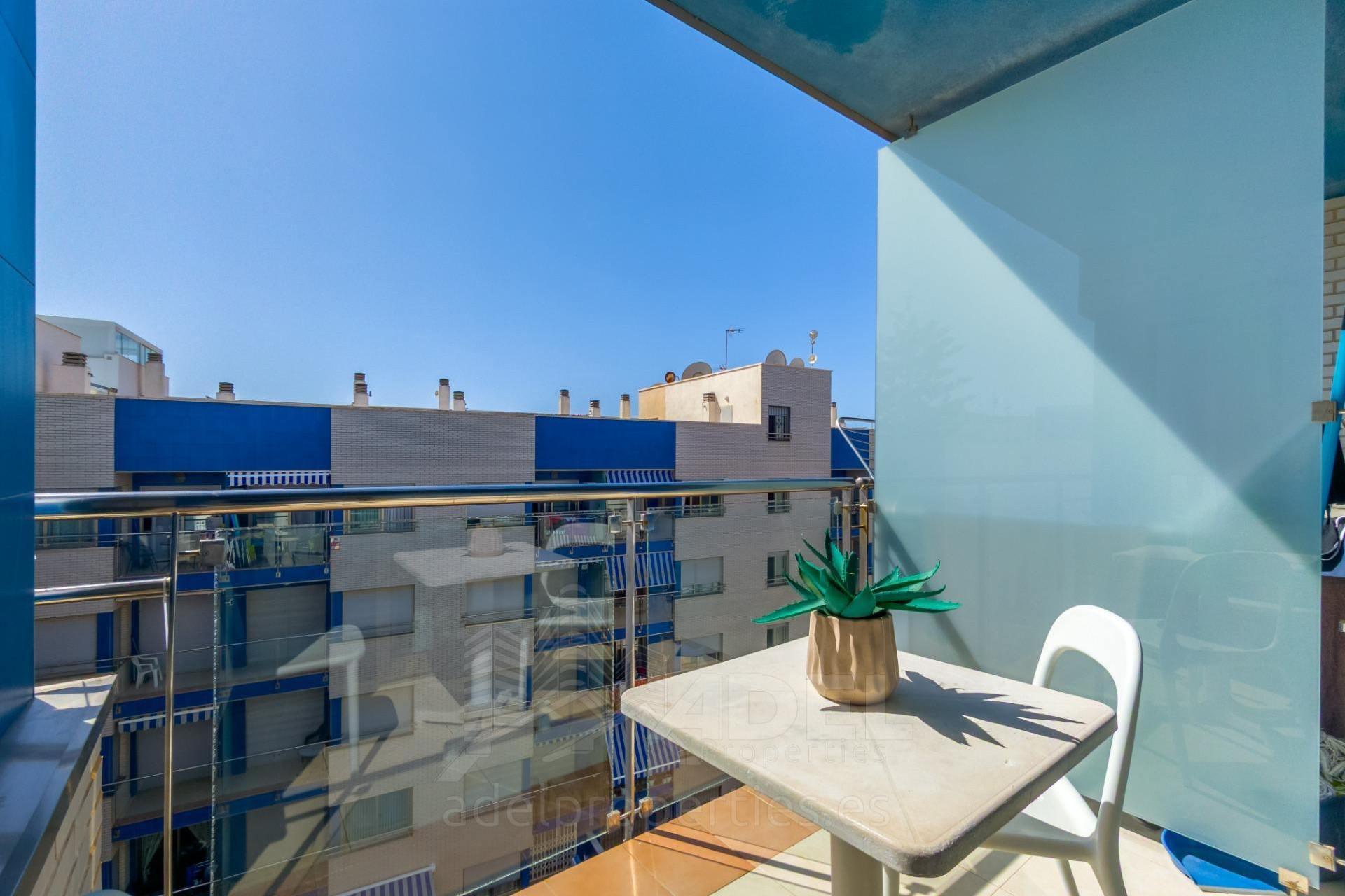 Reventa - Apartamento / Piso - Torrevieja - Playa de los locos