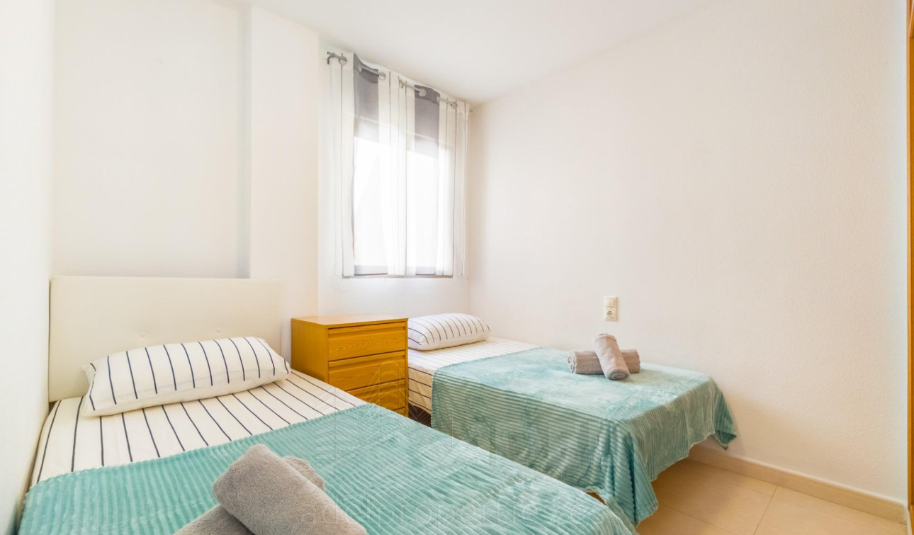 Reventa - Apartamento / Piso - Torrevieja - Playa de los locos