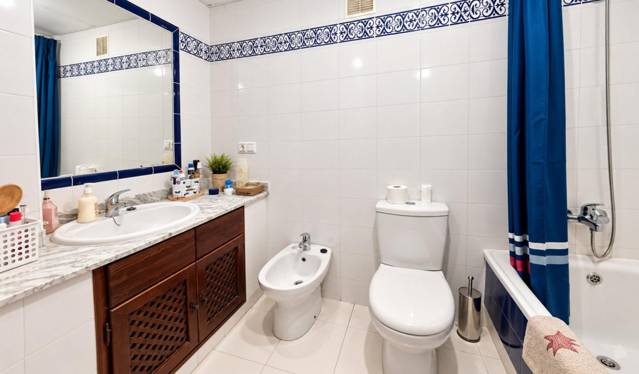 Reventa - Apartamento / Piso - Torrevieja - Playa de los Locos