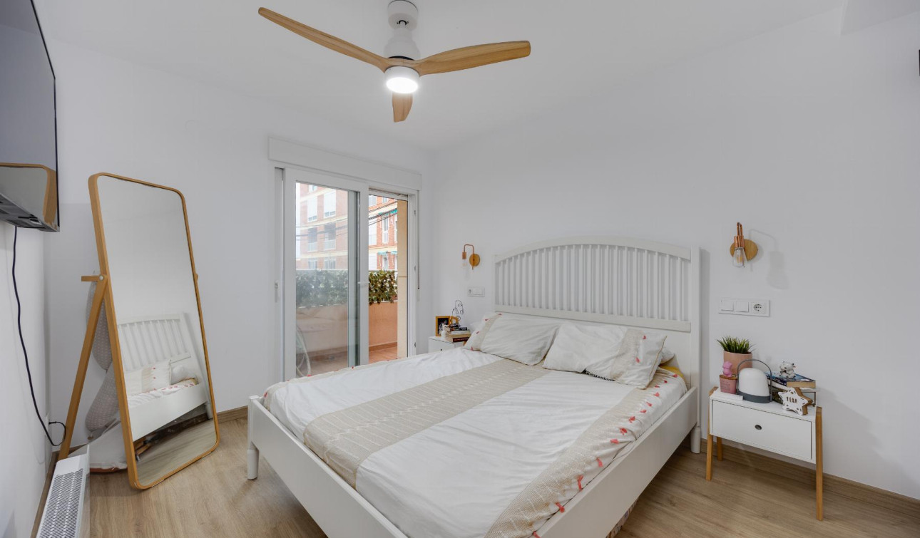 Reventa - Apartamento / Piso - Torrevieja - playa de los naufragos