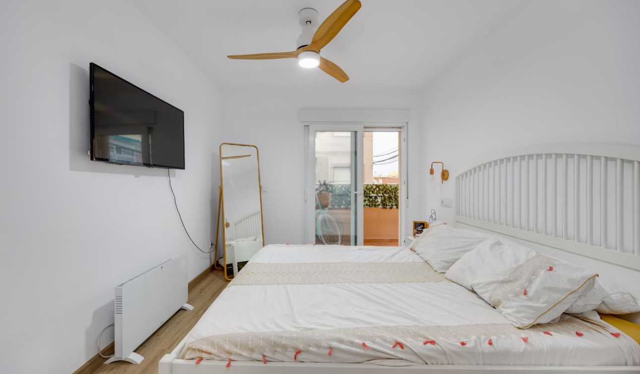 Reventa - Apartamento / Piso - Torrevieja - playa de los naufragos