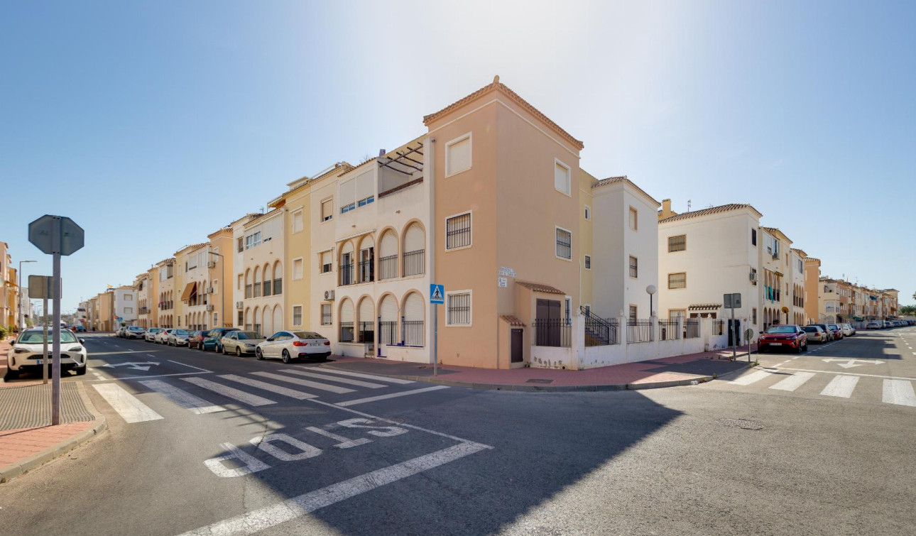Reventa - Apartamento / Piso - Torrevieja - playa de los naufragos