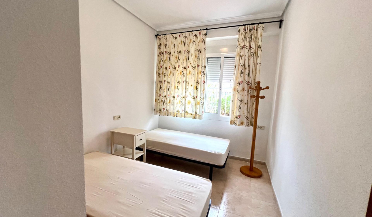 Reventa - Apartamento / Piso - Torrevieja - Playa de los Naufragos