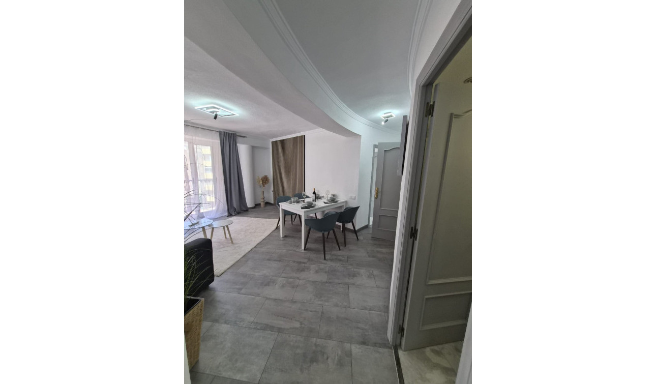 Reventa - Apartamento / Piso - Torrevieja - Playa del Acequión