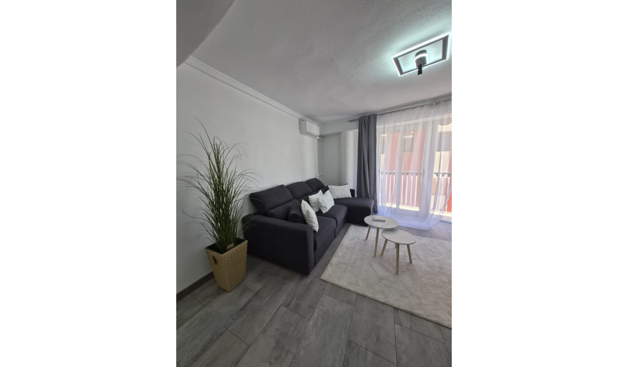 Reventa - Apartamento / Piso - Torrevieja - Playa del Acequión