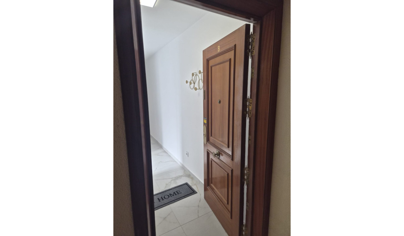 Reventa - Apartamento / Piso - Torrevieja - Playa del Acequión