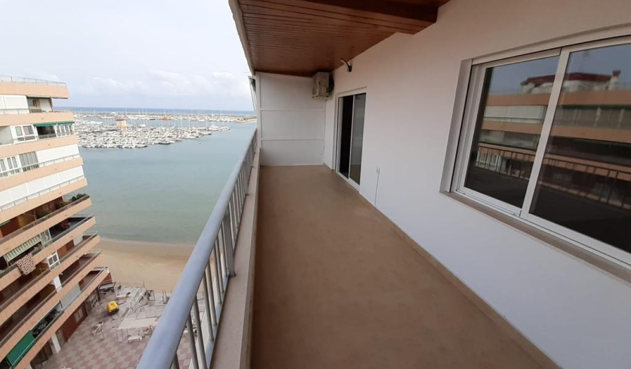 Reventa - Apartamento / Piso - Torrevieja - Playa del Acequión