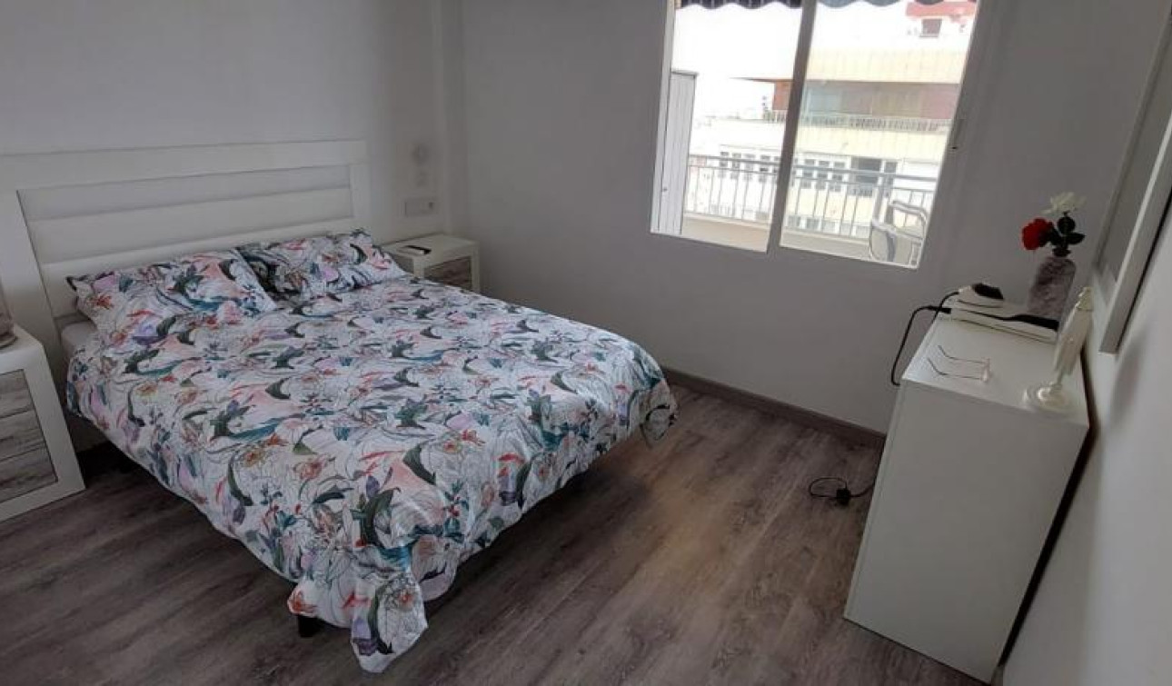 Reventa - Apartamento / Piso - Torrevieja - Playa del Acequión
