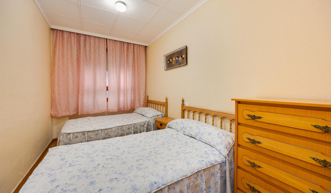 Reventa - Apartamento / Piso - Torrevieja - Playa del Acequión