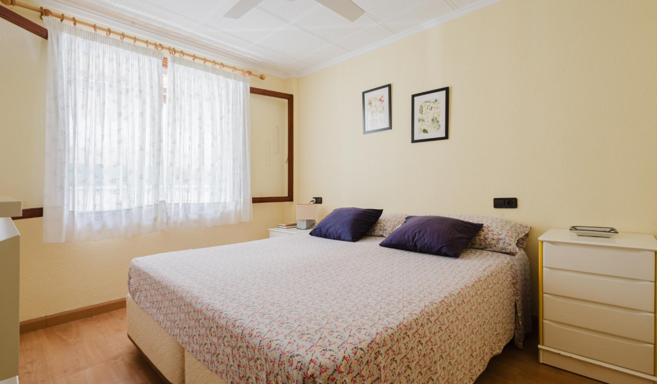 Reventa - Apartamento / Piso - Torrevieja - Playa del Acequión
