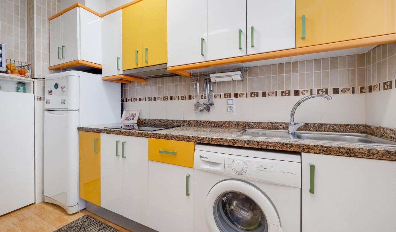 Reventa - Apartamento / Piso - Torrevieja - Playa del Acequión