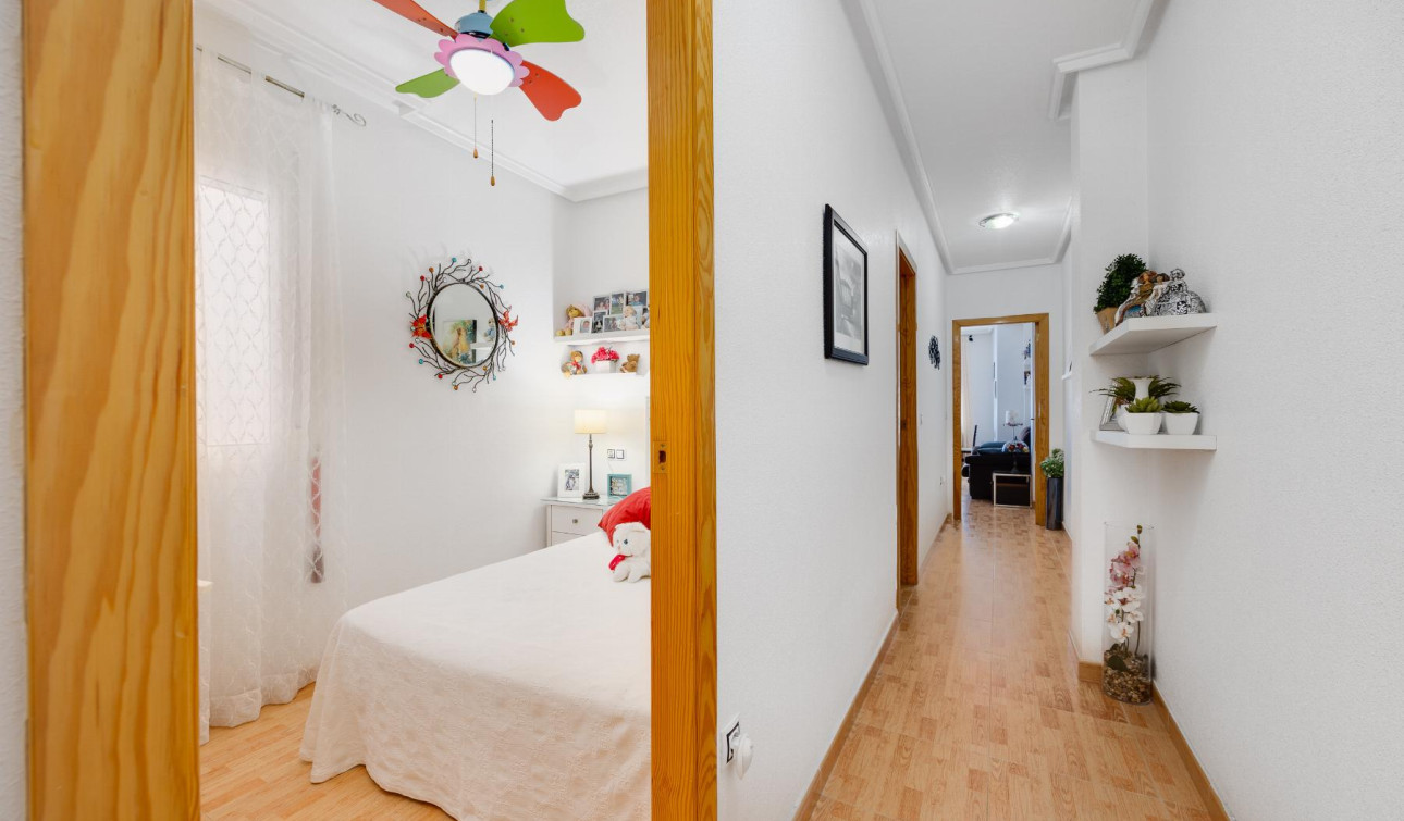Reventa - Apartamento / Piso - Torrevieja - Playa del Acequión