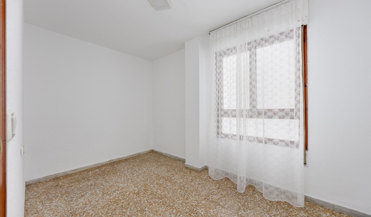 Reventa - Apartamento / Piso - Torrevieja - Playa del Acequión