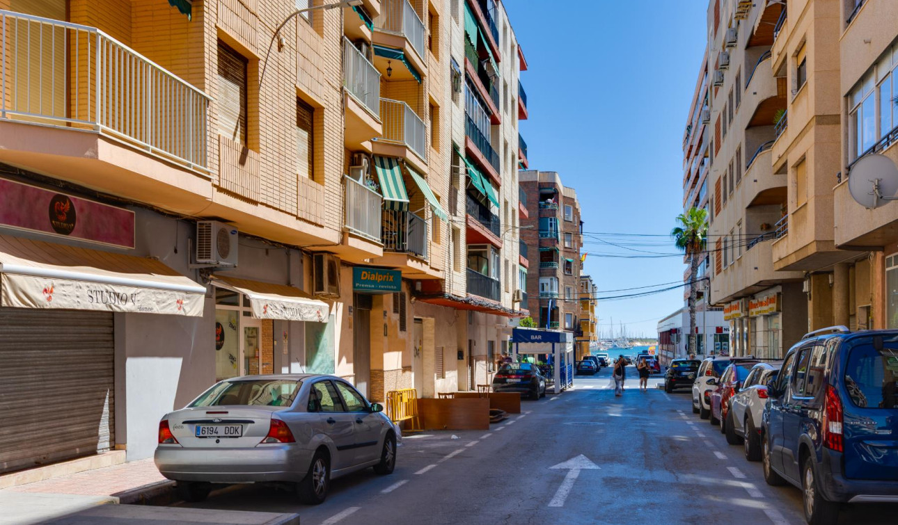 Reventa - Apartamento / Piso - Torrevieja - Playa del Acequión