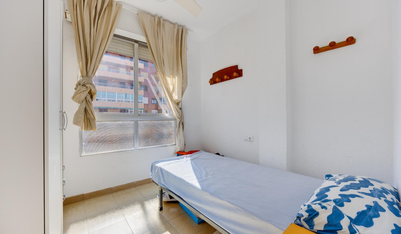 Reventa - Apartamento / Piso - Torrevieja - Playa del Acequión