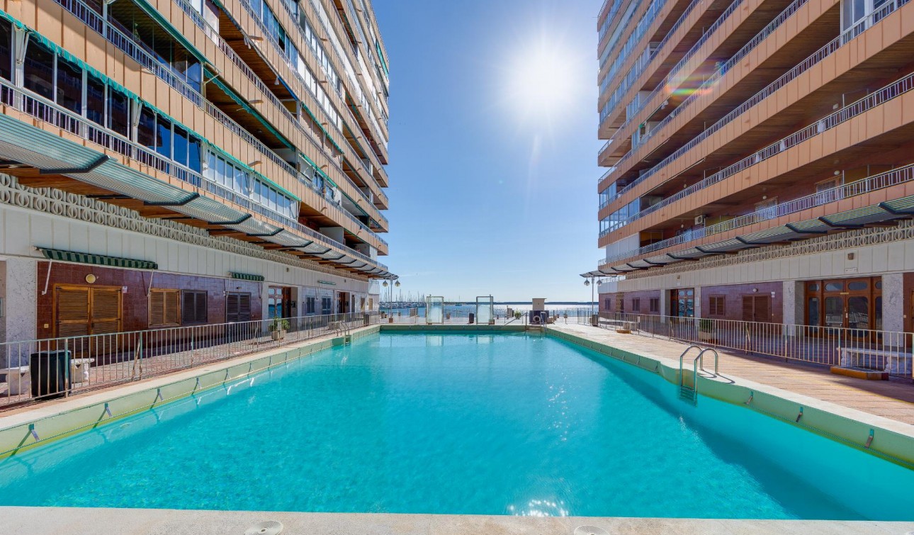 Reventa - Apartamento / Piso - Torrevieja - Playa del Acequión