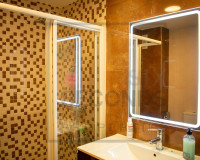 Reventa - Apartamento / Piso - Torrevieja - Playa del Cura