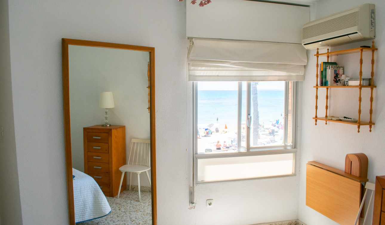Reventa - Apartamento / Piso - Torrevieja - Playa del Cura