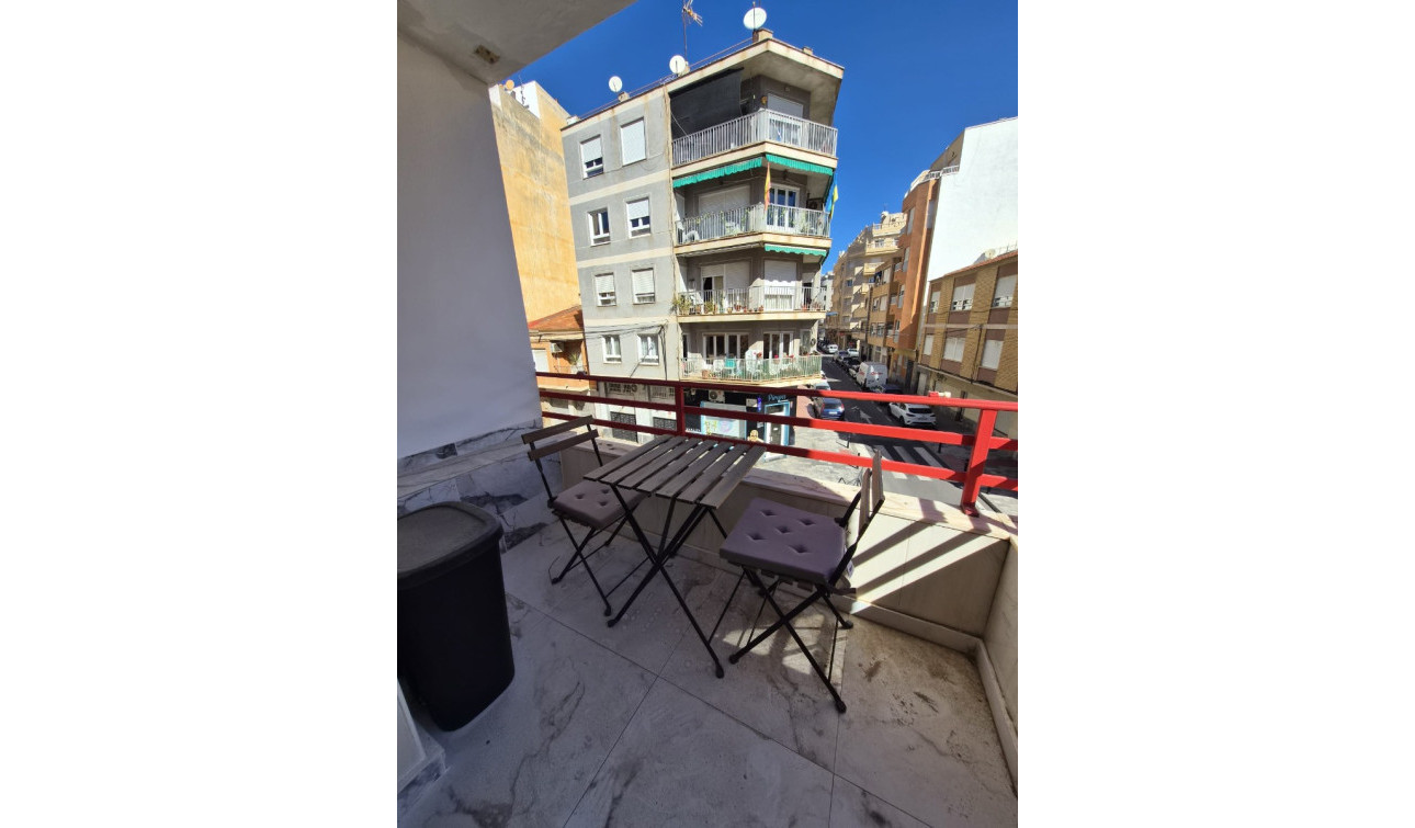 Reventa - Apartamento / Piso - Torrevieja - Playa del Cura