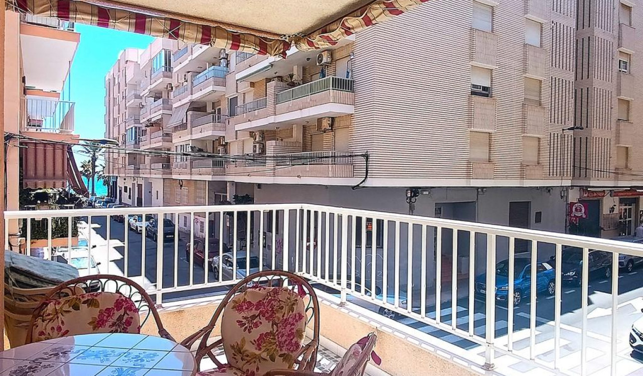Reventa - Apartamento / Piso - Torrevieja - Playa del Cura
