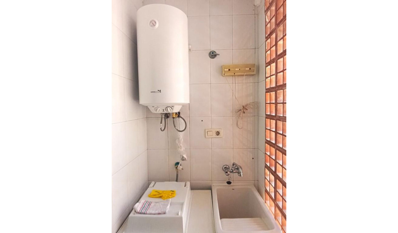 Reventa - Apartamento / Piso - Torrevieja - Playa del Cura
