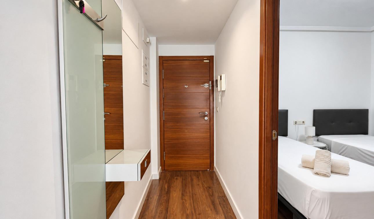 Reventa - Apartamento / Piso - Torrevieja - Playa del Cura