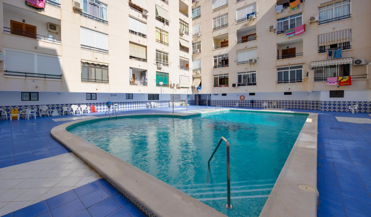 Reventa - Apartamento / Piso - Torrevieja - Playa del Cura