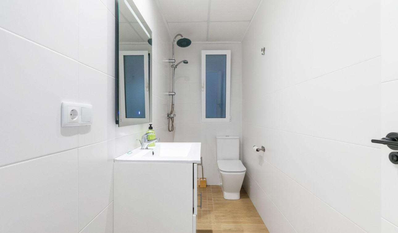 Reventa - Apartamento / Piso - Torrevieja - Playa del cura