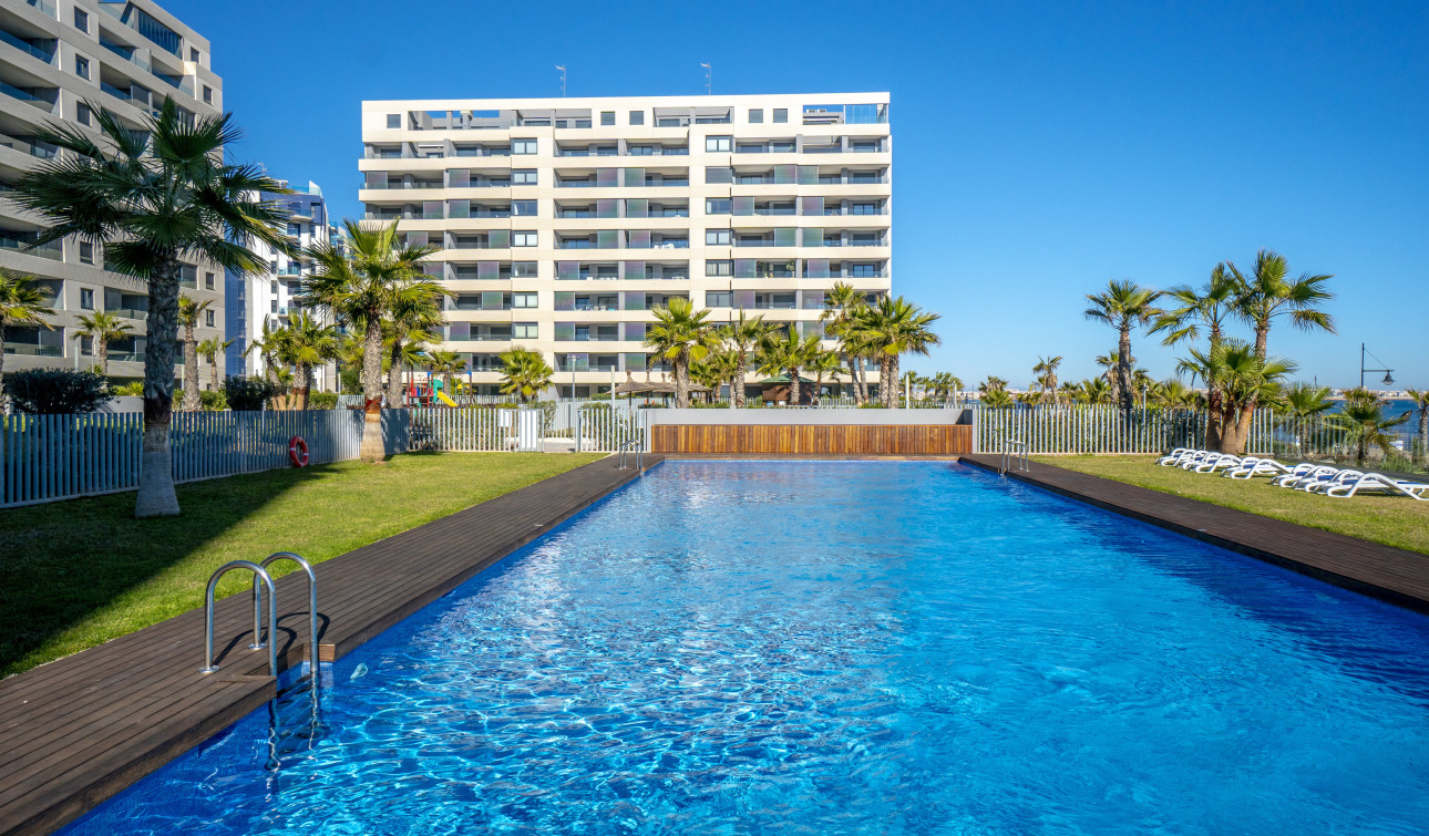 Reventa - Apartamento / Piso - Torrevieja - Punta Prima