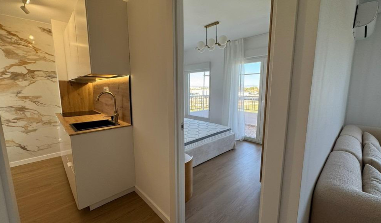 Reventa - Apartamento / Piso - Torrevieja - Punta prima