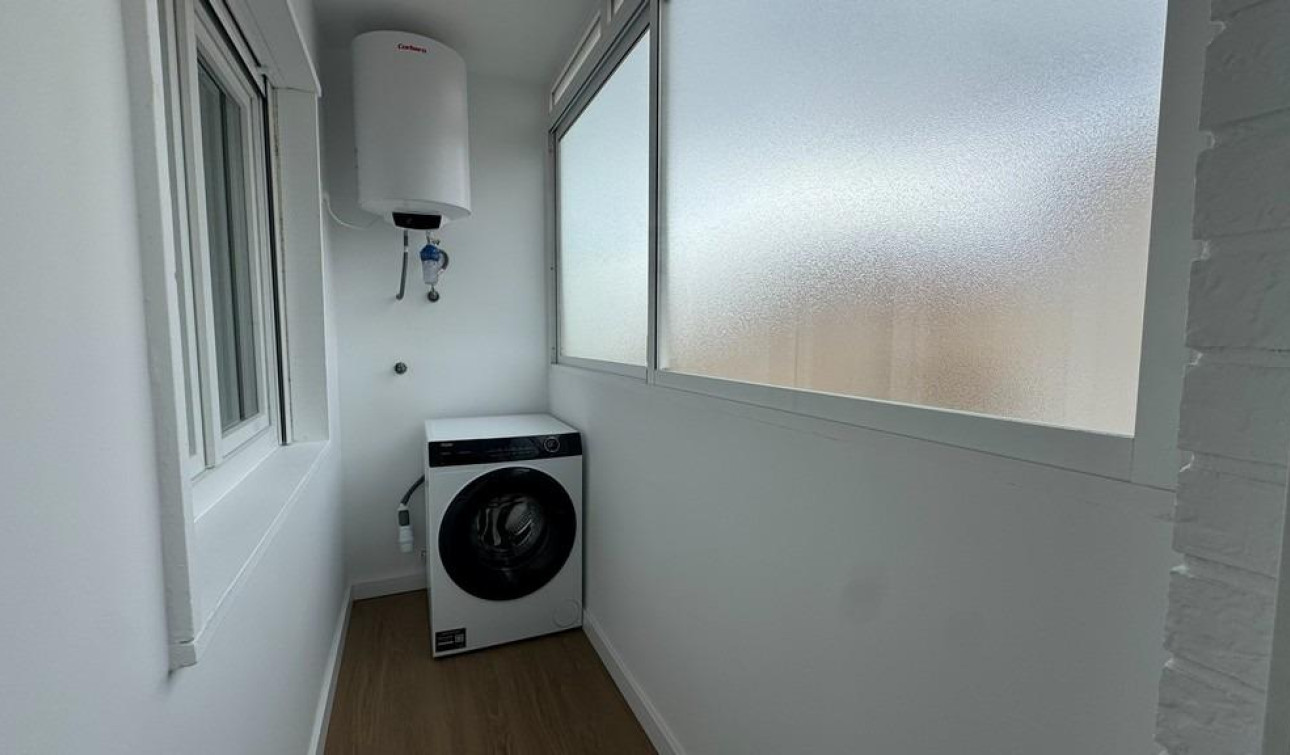 Reventa - Apartamento / Piso - Torrevieja - Punta prima