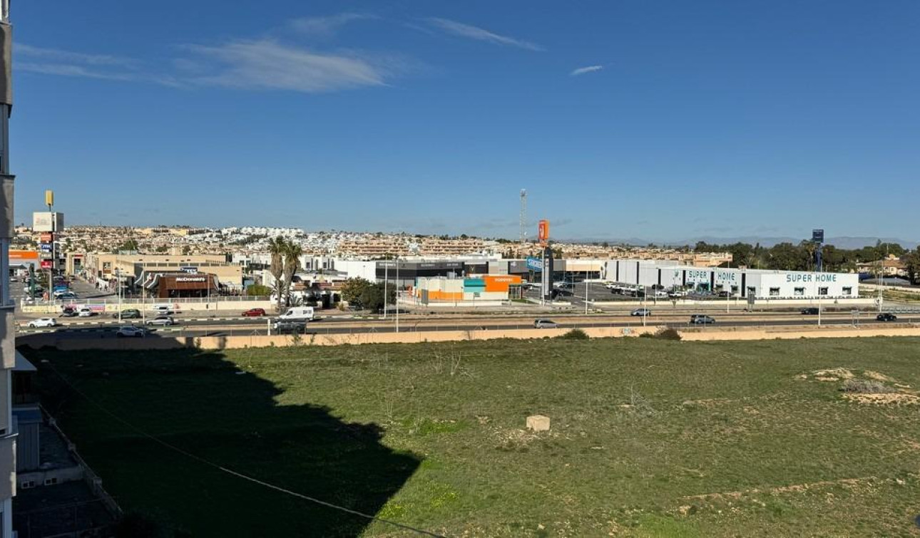 Reventa - Apartamento / Piso - Torrevieja - Punta prima